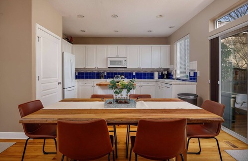 Beaverton House | Inviting Open Floor Plan with Patio, Steps to Intel & Nike