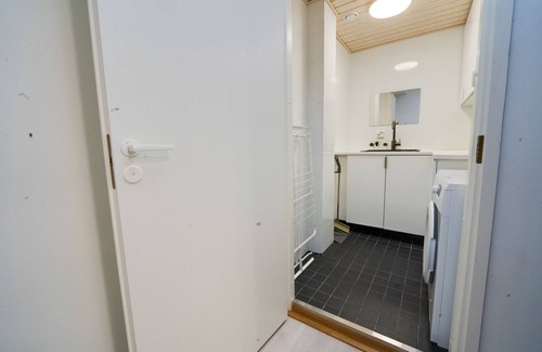 Tampere Apartment | Prime Location in Tampere: Three Rooms with Balcony