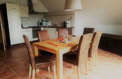 Muritz Apartment | Idyllic Vacation Apartment with Lake View in Mecklenburg