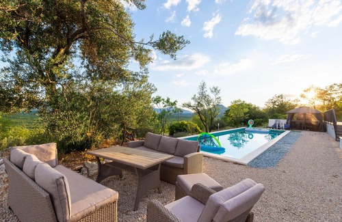 Sestanovac House | Idyllic Vacation Home with Pool and Breathtaking Views