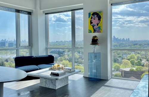 North York Condo | Pet-Friendly Penthouse with Breathtaking Views and High Ceilings