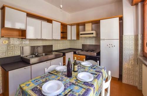Montepaone Lido Apartment | Enjoy Breathtaking Ocean Views in a Central Location