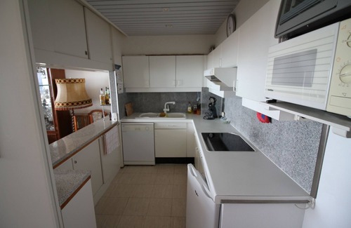Westende Apartment | Elegant Apartment with Lake View and Large Balcony