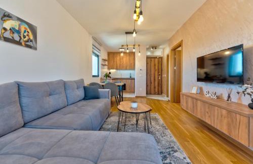 Zlatibor Apartment | Kid-Friendly Fantasy Apartment in Zlatibor - Rated 10/10