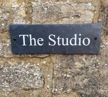 Wyck Rissington Apartment | Pet-Friendly Retreat at Far Hill Studio - Rated 8/10