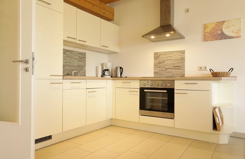 Bohlendorf House | Scenic Apartment with Terrace – Perfect for Four Guests
