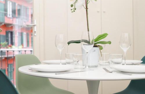 Centro Direzionale Apartment | Fara 33: Cozy Flat in Centrale with Family-Friendly Perks