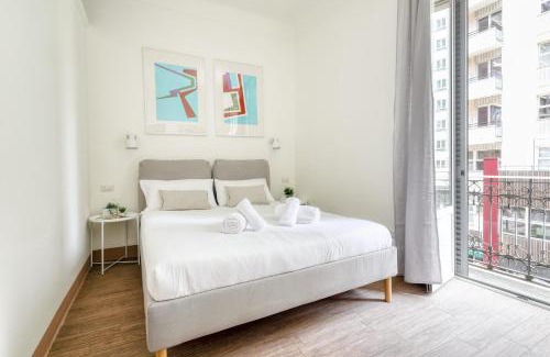 Centro Direzionale Apartment | Fara 33: Cozy Flat in Centrale with Family-Friendly Perks