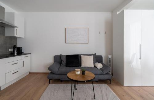 Fohnsdorf Apartment | Comfortable Stay Near Spielberg for Families and Pets