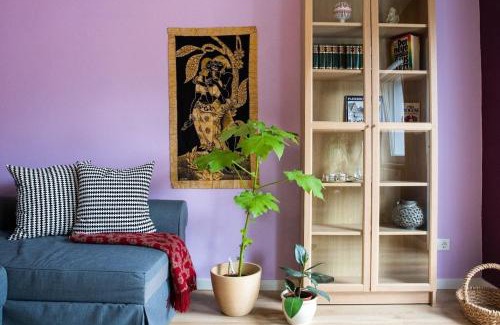 Detmold Apartment | Colorful Family-Friendly Apartment with Great Guest Reviews