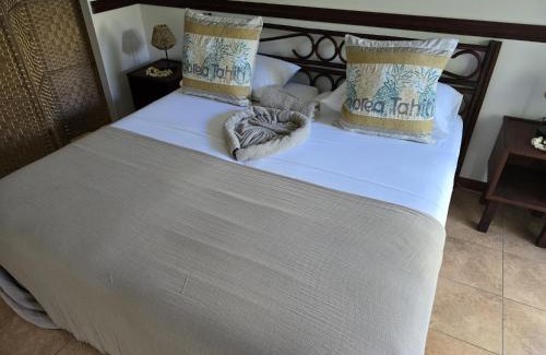 Moorea-Maiao House | Oceanfront Retreat at Fare Le Flamboyant – Rated 9.1/10