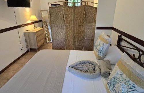 Moorea-Maiao House | Oceanfront Retreat at Fare Le Flamboyant – Rated 9.1/10