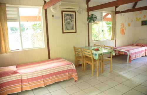Pihaena House | Experience Fare Maheata: Pet-Friendly with Ocean Views