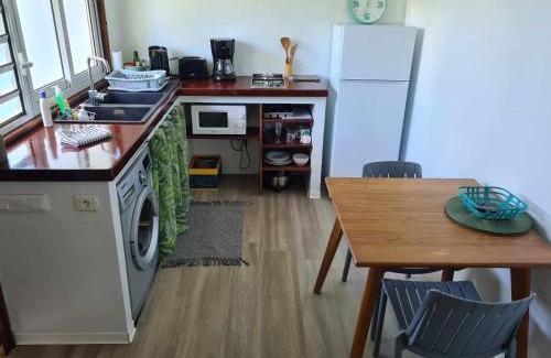 To'ahotu House | Family-Friendly Fare Miti-Rapa: 15 Min from Teahupoo