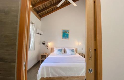 Paea House | Oceanfront Escape at Fare Noanoa - Guest Rated 9/10