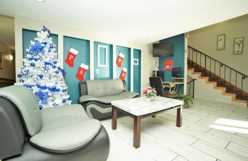 Faribault Hotel | Pet-Friendly Faribault Hometown Inn & Suites for Families