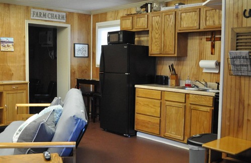 Scott House | Cozy Farm Retreat with Scenic Views and Family Amenities