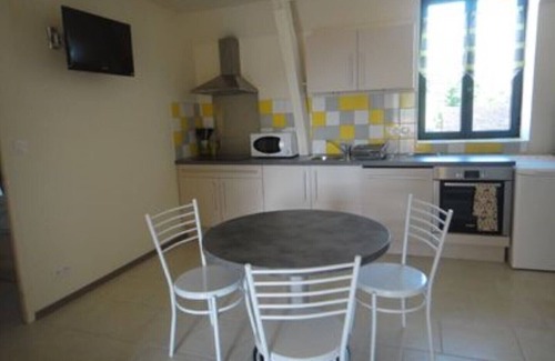 Prats-de-Carlux Cottage | Explore The Bergerie: Perfect Getaway with Pool & Spa