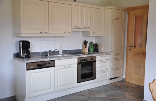 Mittersill Apartment | Perfect Farm Getaway: Self-Catering for 14 Guests