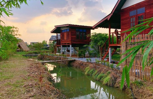 Waeng Noi House | Pet-Friendly Retreat at Farm Hug Hao Cafe Homestay