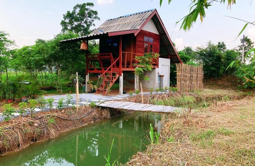 Waeng Noi House | Pet-Friendly Retreat at Farm Hug Hao Cafe Homestay