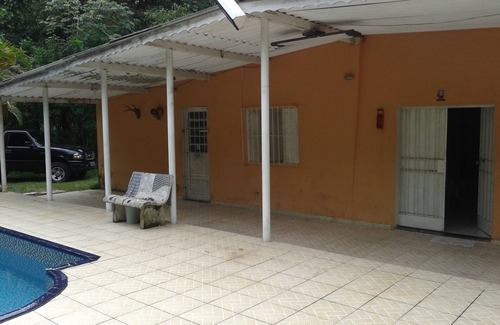 Itanhaem House | Relaxing Farm Stay in Itanhaém for Up to 10 Guests