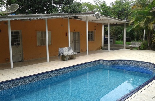 Itanhaem House | Relaxing Farm Stay in Itanhaém for Up to 10 Guests