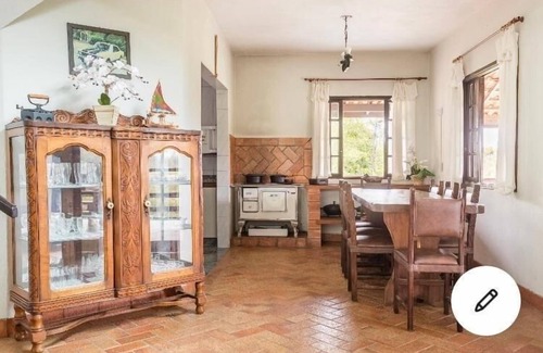 Mogi das Cruzes House | Pet-Friendly Farm Retreat in Mogi das Cruzes - Rated 10/10
