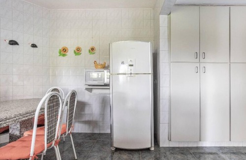 Mogi das Cruzes House | Pet-Friendly Farm Retreat in Mogi das Cruzes - Rated 10/10
