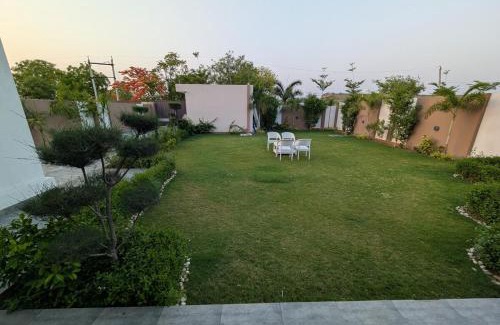 Chaksu Villa | Farm Party at Lake Front