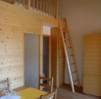 Hrusevlje House | Beachside Retreat at Farm Stay Šibav B&B - Guest Rated 9.8