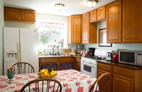 Rainbow CDP Cottage | Relaxing Farm Stay Bungalow with Hot Tub & Spa Amenities