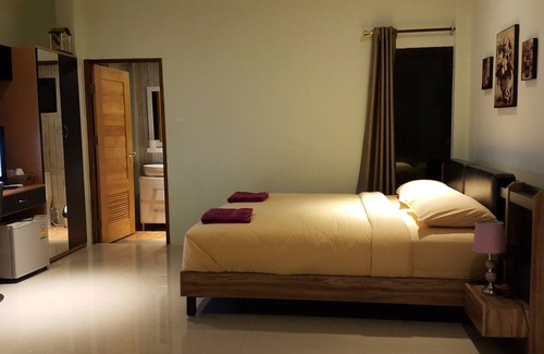 Kaeng Sopha Hotel | Charming Farm Terrace: Family-Friendly Stay with Great Amenities