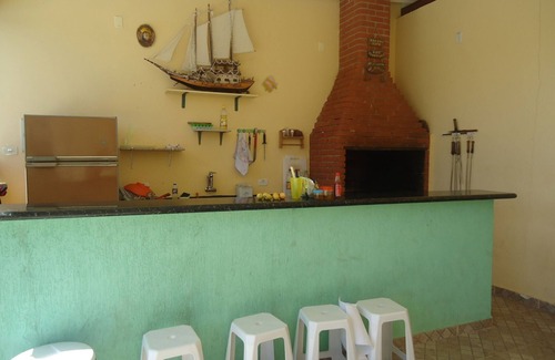 Porto Feliz House | Relaxing Farm Retreat with Pool, BBQ & Sports Facilities