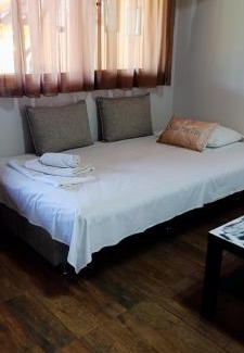 Sarti Apartment | Family-Friendly Stay at Farma Giannis with High Guest Ratings