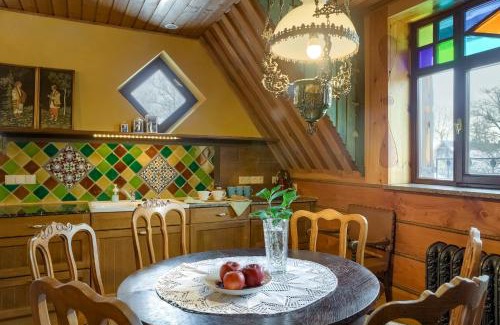 Krynica-Zdroj House | Discover Farma Lama Dom Gościnny: 9.2/10 & Pet-Friendly!