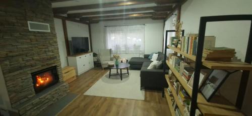 Valaska Bela House | Pet-Friendly Farma Opačitá - Guest Rated 9.9/10