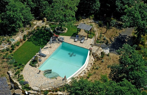Castellina in Chianti House | Idyllic Farmhouse with Pool, Spa & Mountain Views in Chianti