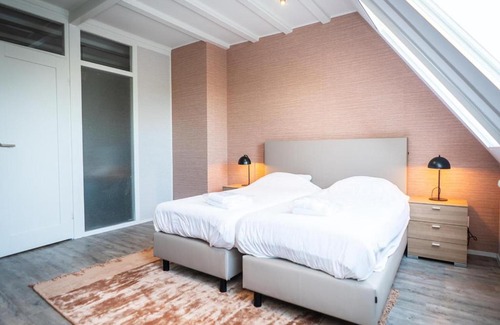 De Cocksdorp House | Family-Friendly Farmhouse Retreat on Texel's Dutch Coast