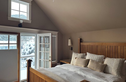 Flagstaff Other | Exceptional Flatiron Views Near Hiking and Cozy Amenities