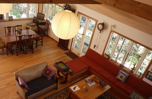 Bay of Plenty Region House | Inviting Farmhouse Retreat Near Ohope Beach with Breakfast