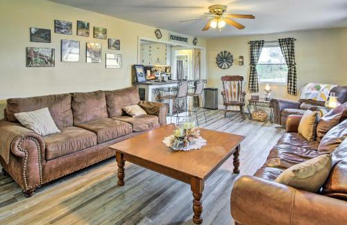 La Follette House | Cozy Farmhouse Near Norris Lake with Pet-Friendly Amenities