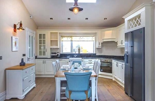 Lisdoonvarna Cottage | Family-Friendly Farmhouse in Lisdoonvarna, County Clare