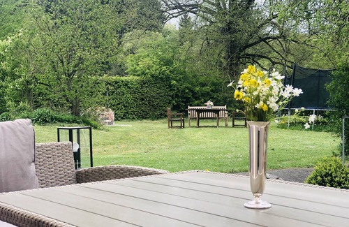 Dahlem House | Historic Farmhouse Retreat with Spa, Playground & Ocean View