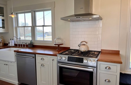 Bath Other | Idyllic Farmhouse Getaway Near Miami's Boat Ramps