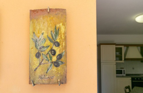 Campiglia Marittima Other | Cozy Farmhouse "Il Girasole - Ulivo" with Pool & Wi-Fi