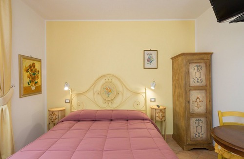 Campiglia Marittima Other | Inviting Stay at Farmhouse "Il Girasole - Cappero" with Pool