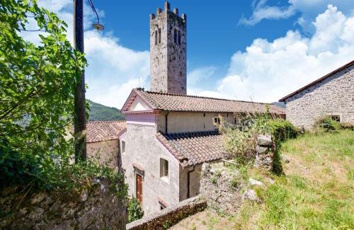 Casoli House | Farmhouse in Casoli near Ski Slopes, cleaning included