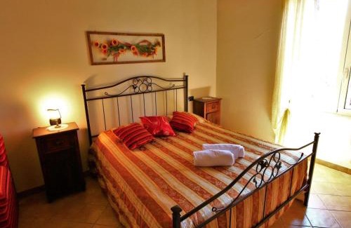 Montefiascone House | Discover Apartment Maria 3 with Pool & Kitchen Amenities