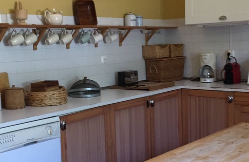Alenquer Other | Relaxing Farmhouse Getaway in Ota | Family-Friendly Retreat